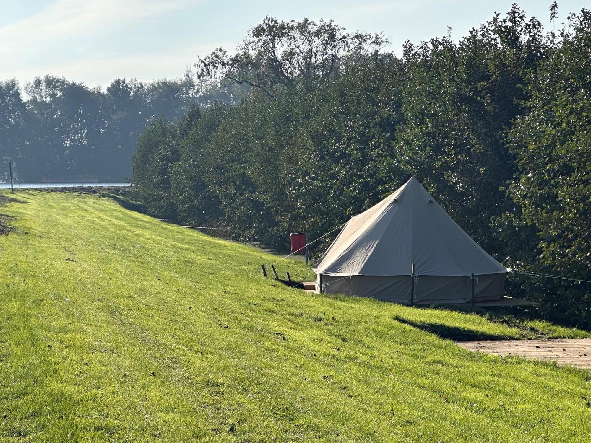 Bell Tent Warmond Buitenkant foto